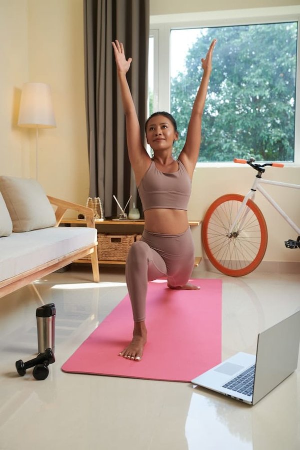 Comment utiliser le deep learning pour optimiser le ciblage publicitaire dans le secteur des biens de luxe ?